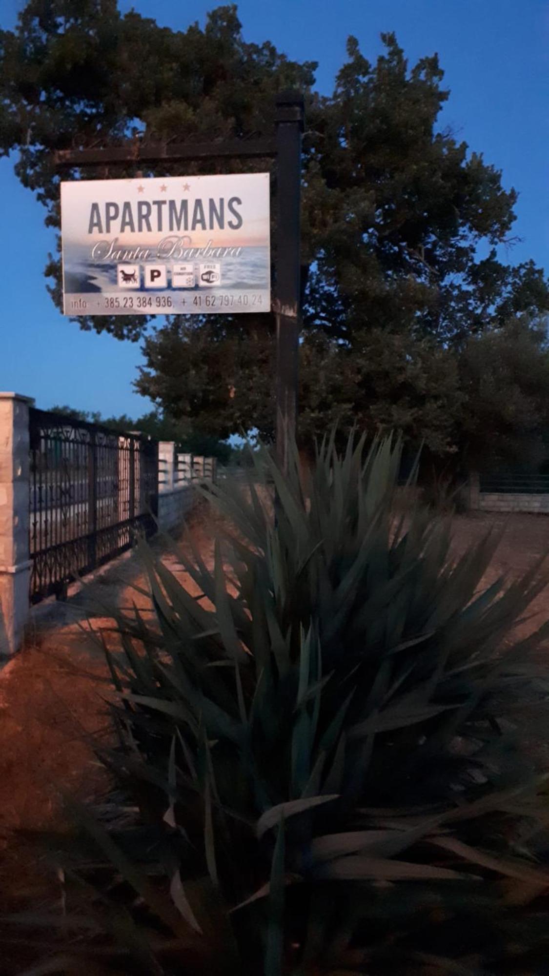 Apartments Santa Barbara Biograd Na Moru Dış mekan fotoğraf