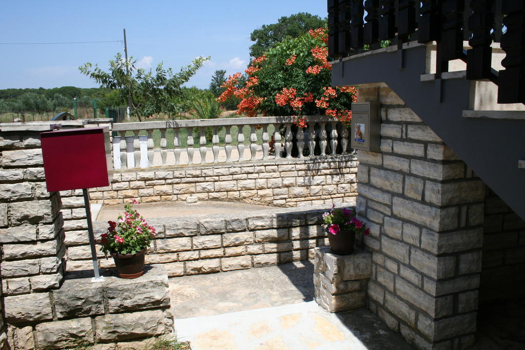 Apartments Santa Barbara Biograd Na Moru Dış mekan fotoğraf