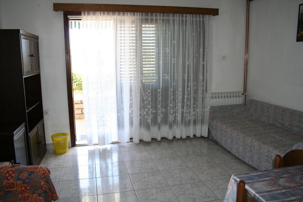 Apartments Santa Barbara Biograd Na Moru Oda fotoğraf