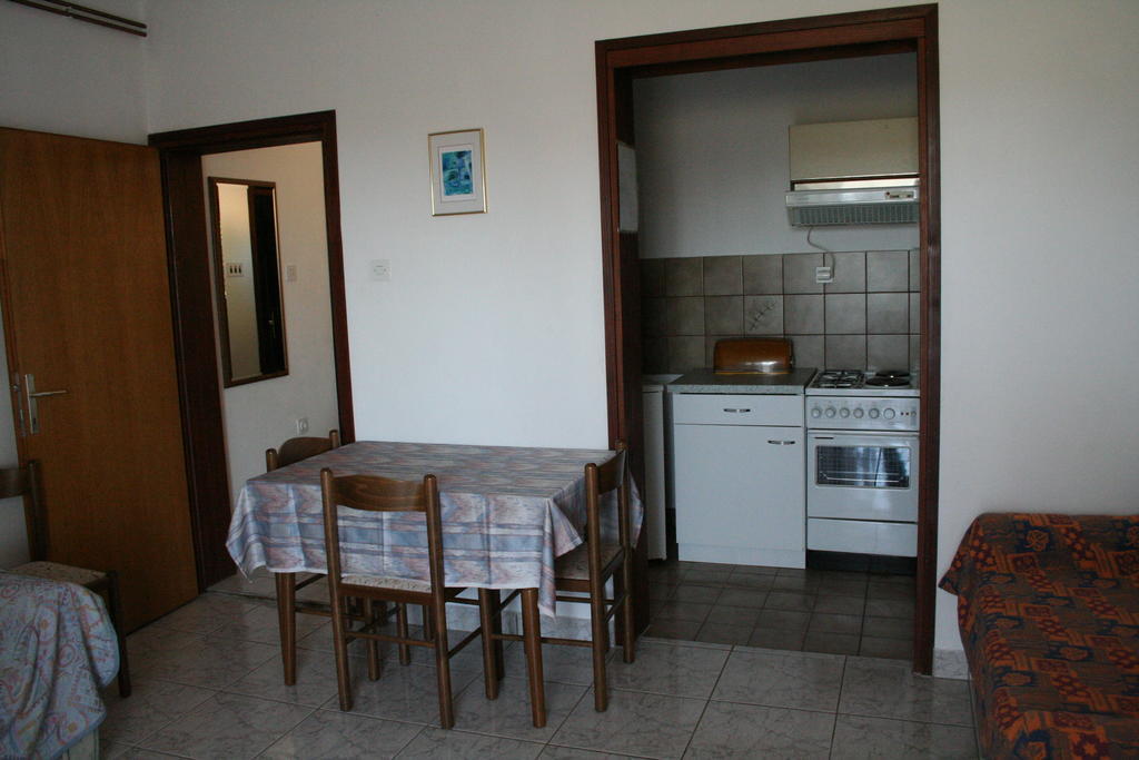 Apartments Santa Barbara Biograd Na Moru Oda fotoğraf